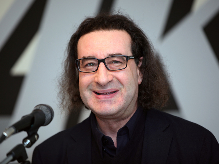 «Не выкарабкался после операции»: умер худрук Электротеатра Юхананов