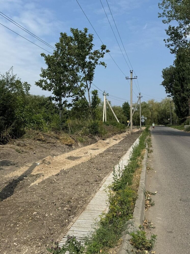 В Железноводске дан старт строительству нового тротуара