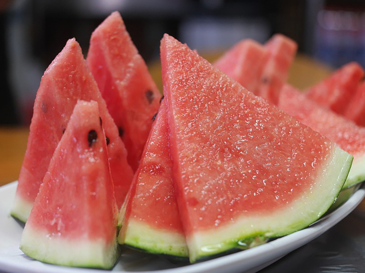 Калужан предостерегли от поедания арбуза