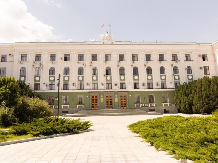 За полгода более 960 млн рублей поступило в бюджет Крыма от аренды имущества и земель