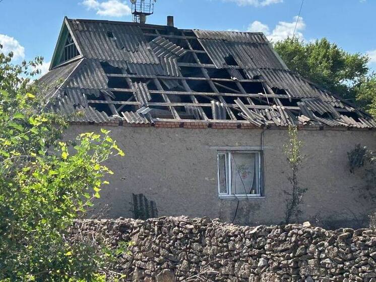 В Великой Лепетихе повреждены жилые дома в результате вчерашнего обстрела ВСУ