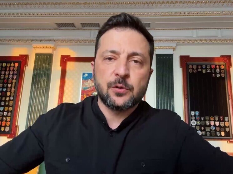 Зеленский призвал расширить программу по привлечению в ВСУ молодежи