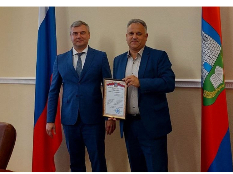 Орловские коммунальщики получили награды за помощь ЛНР и бойцам СВО