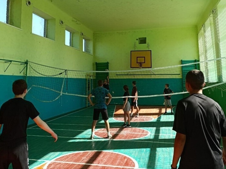 В Горностаевском округе стартовал волейбольный турнир