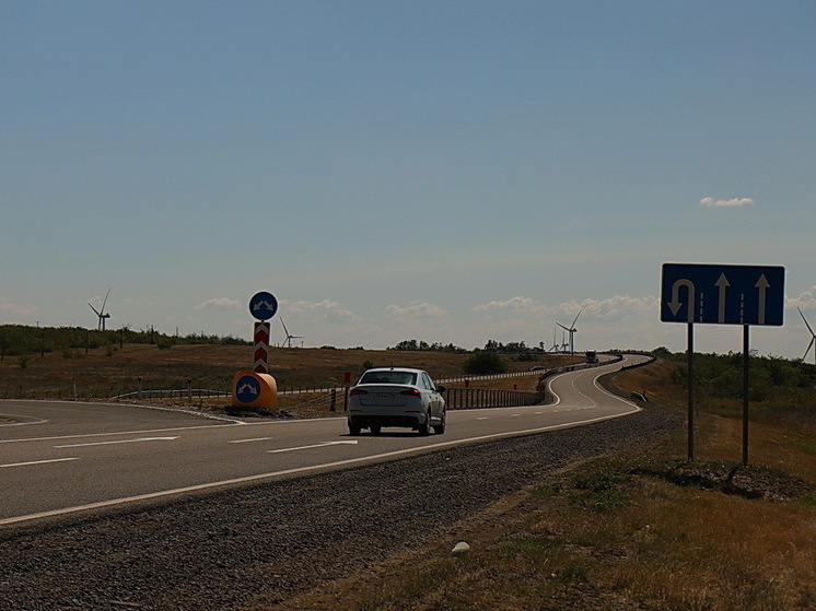 Mash: лишение прав грозит объезжающим пробку у Крымского моста водителям