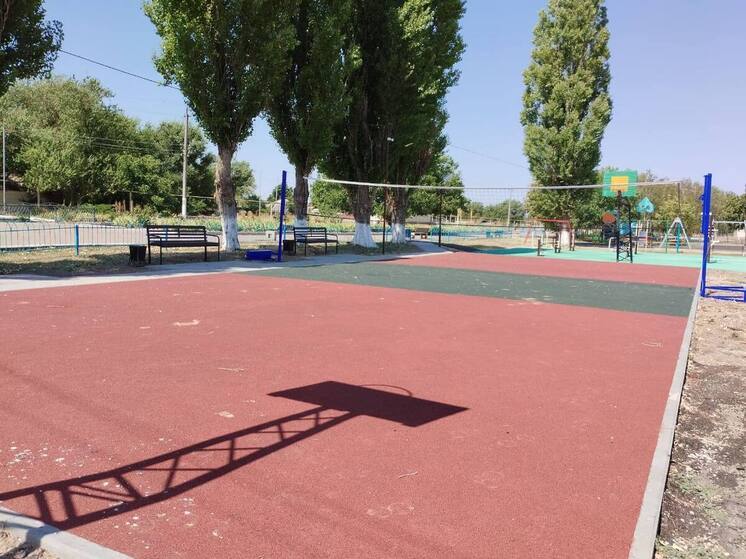 В Новоселицком округе Ставрополья построили волейбольную площадку
