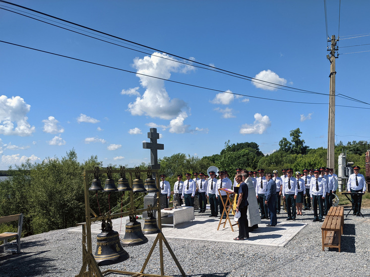 Оркестр штаба ВВО выступил на открытии Поклонного креста в селе Кукелево