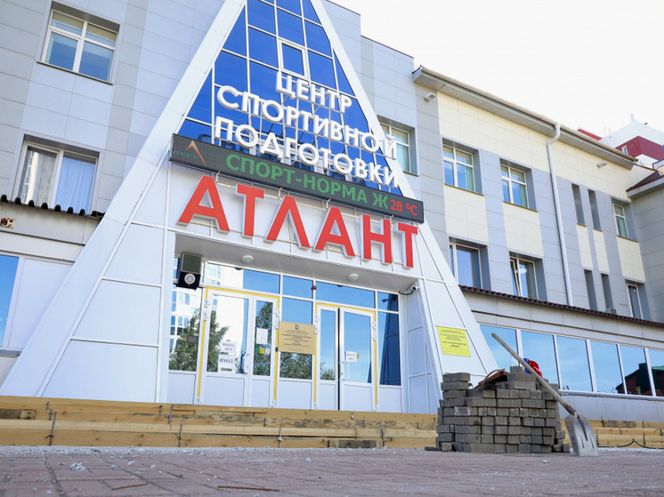 В Сургутском районе обновляют четыре спортивных объекта к новому сезону