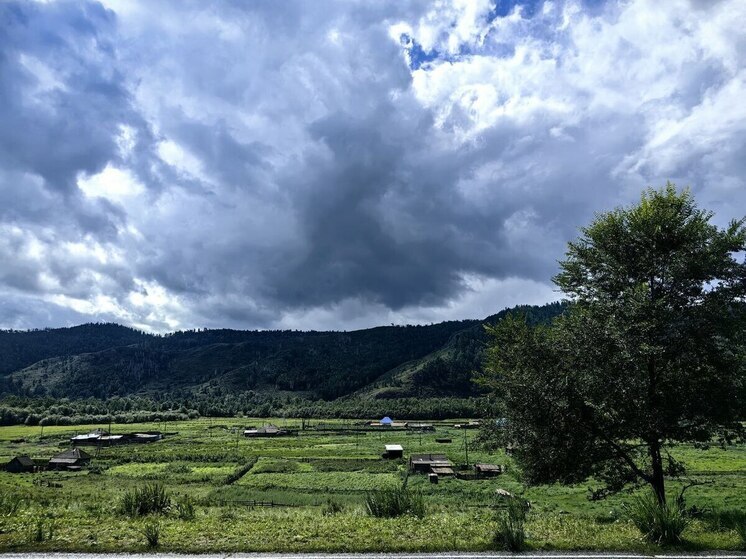 В Хакасию придут грозы и сильный ветер