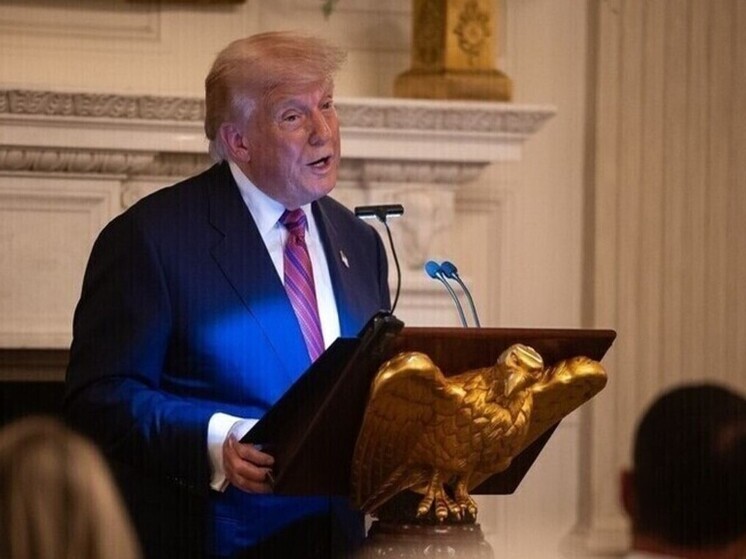 На этой неделе президент США Дональд Трамп объявит новый крайний срок для реализации своего плана по «принуждению России к миру» на Украине: новые тарифы ударят по странам, которые покупают нефть у Москвы