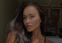 Завершившая карьеру и ставшая тренером российская художественная гимнастка Анастасия Татарева поделилась новым селфи из спортзала. 28-летняя олимпийская чемпионка строит тело своей мечты.