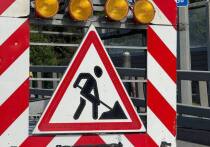 В Петербурге автовладельцев предупредили о грядущих ограничениях транспортного движения, которые необходимы для проведения ремонтных и строительных работ. Об этом сообщили в пресс-службе ГАТИ. 