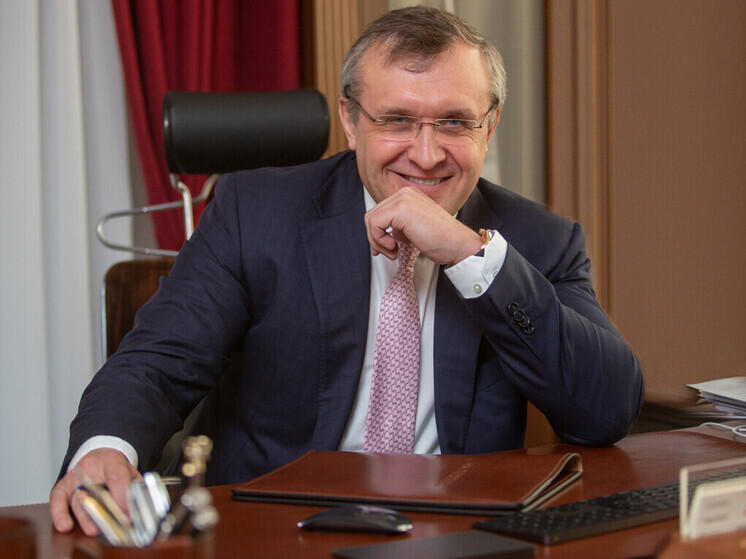 Поздравление с Днем строителя от заслуженного строителя Новосибирской области Павлова Анатолия Владимировича