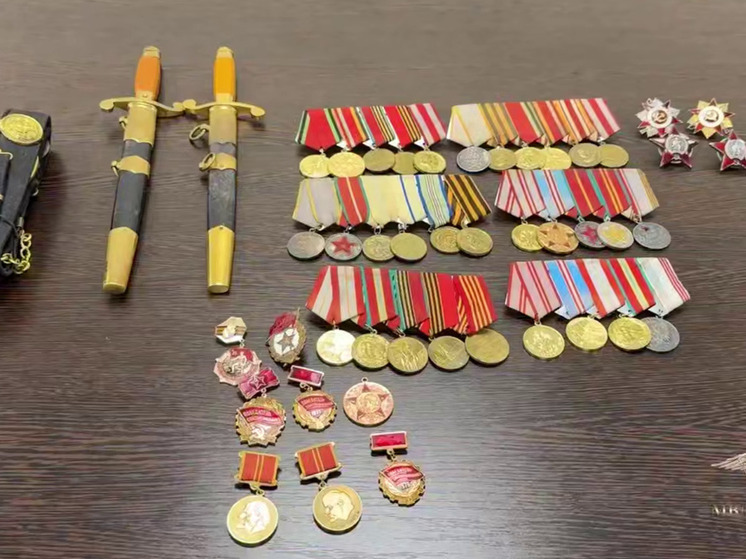 В Севастополе задержали подозреваемого в краже семейных реликвий фронтовиков