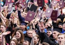 Министерство науки и высшего образования РФ запретило вузам увеличивать места для платного приема с этого года