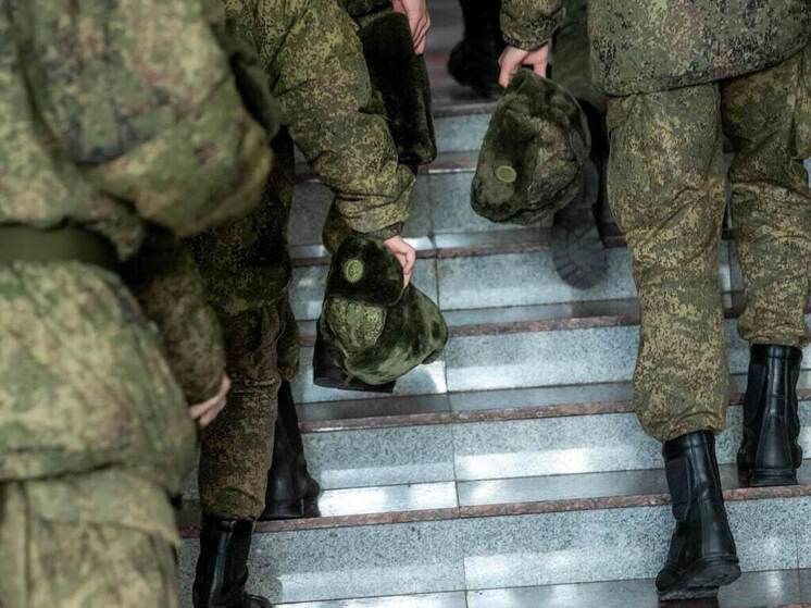 На Южном Урале осудили военного, выбивавшего деньги из сослуживцев