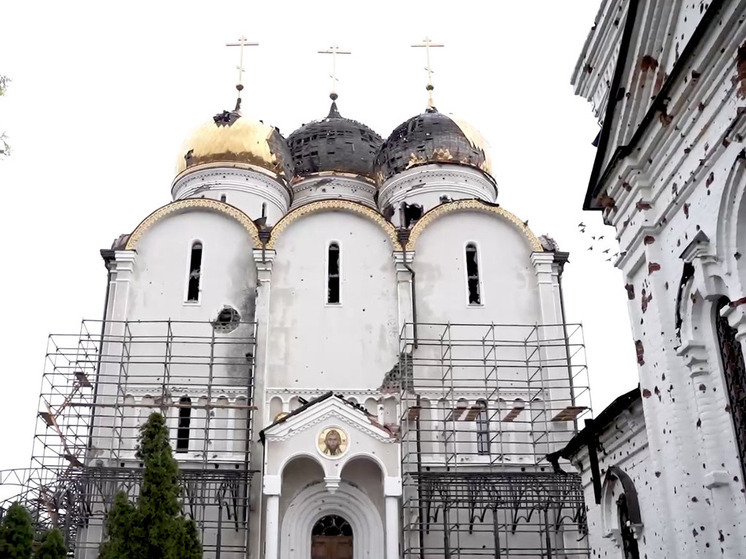 Иван Приходько: волонтёры молодёжного движения доставили воду в монастырь недалеко от Угледара