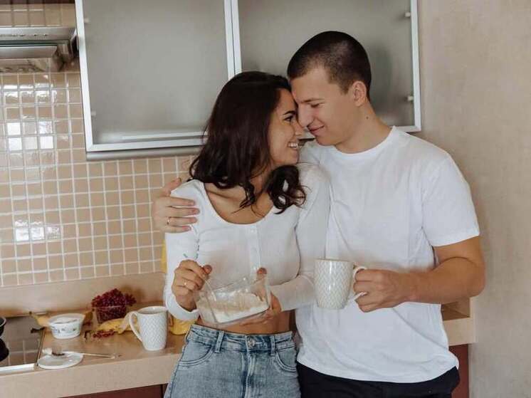 Super: ФНС заблокировала счета брата Артема Чекалина