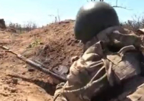 На полигоне в Запорожской области, где в прифронтовой полосе штурмовики 42-й гвардейской Евпаторийской Краснознамённой мотострелковой дивизии группировки «Днепр» отрабатывают тактику штурма опорных пунктов, побывал корреспондент «МК»