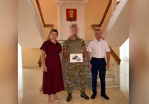 Это стало возможным благодаря готовности администрации района и жителей Октябрьского сельского поселения выделить средства на приобретение квадрокоптера DJI Mavic 3 Pro. Мощный инструмент разведки теперь находится во владении земляка-военнослужащего Владимира, который в скором времени отправится выполнять свои боевые задачи на передовую.