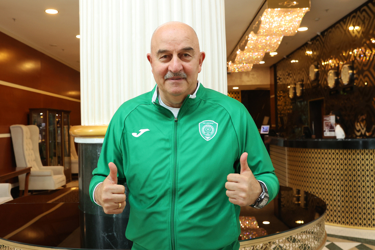 Станислав Черчесов возглавил команду Российской премьер-лиги