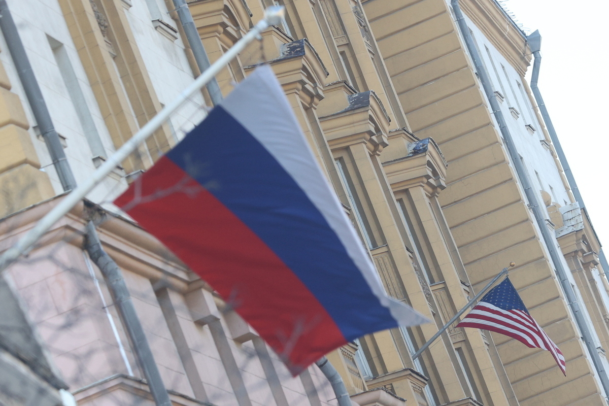 Маркелов: возможное размещение ракет РФ в западном полушарии — дипломатический прием