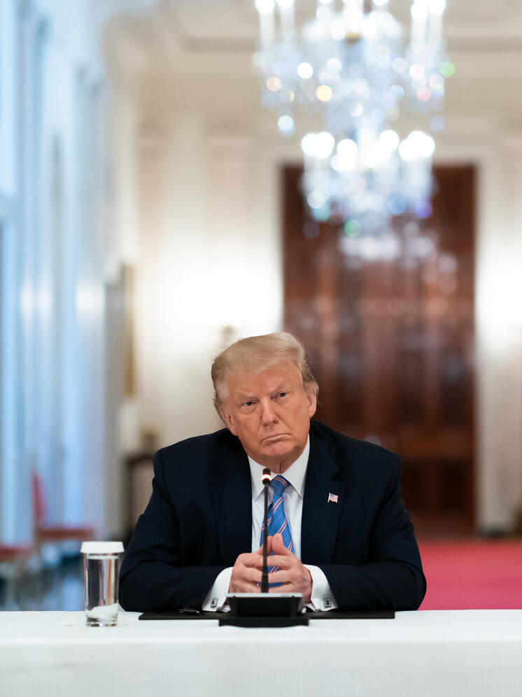 Трамп пригрозил странам введением доппошлины за закупку российской нефти