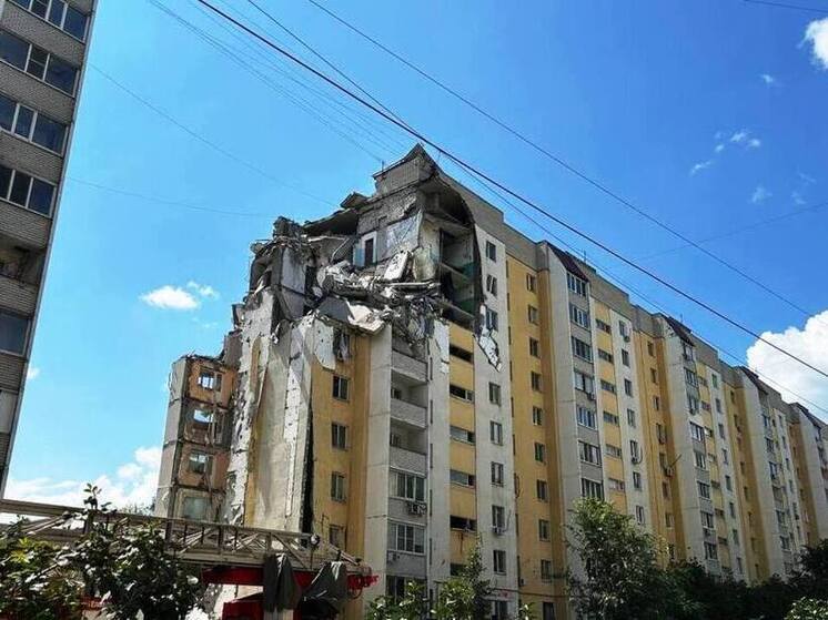 Заявление на выплаты подали 450 жильцов взорвавшегося дома в Саратове