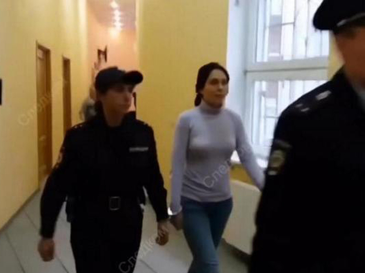 Прокуратура попросила 9,5 и 9 лет заключения для калининградских врачей