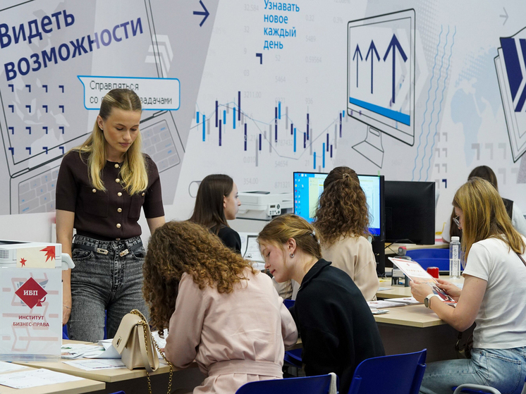 Трендами приемной кампании-2025 стали инженерия и платное обучение со скидкой