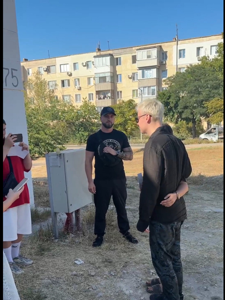 Туляк SHAMAN пообщался с молодежью в Крыму