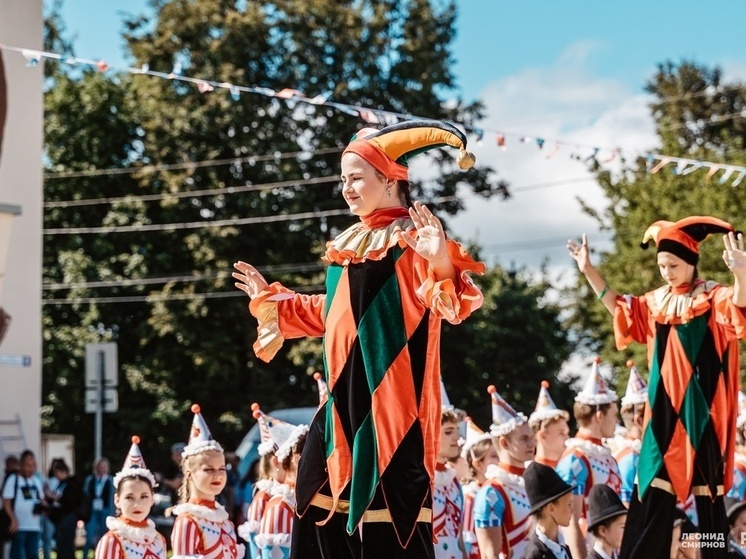Мой любимый клоун: Старица встречала лицедеев со всей страны