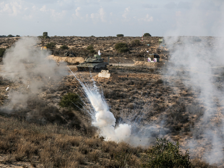 Армия Израиля атаковала военные объекты “Хезболлах” на юге Ливана