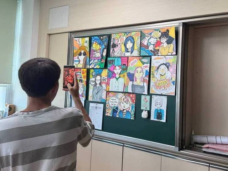 С 24 июля по 31 августа в южнокорейском городе Тэгу проходит международная выставка современного искусства «Modern & Contemporary Art» (6+), где представлены работы художников из России, США, Мексики, Парагвая, Германии, Австрии, Испании и Кореи. Экспозиция размещена в культурном центре Бонгсан.