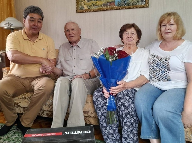 Житель  Калмыкии отметил 90-летний юбилей