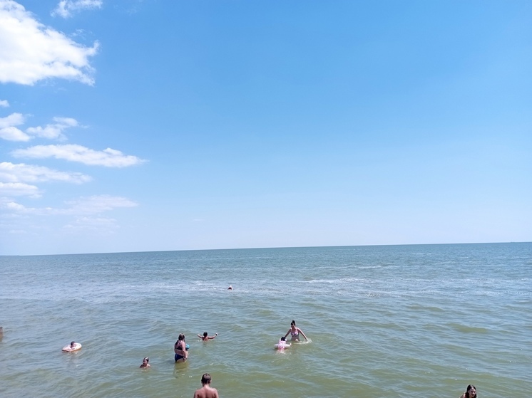 Гидрометцентр Кубани: вода в Черном море на побережье Сочи прогрелась до +29 градусов