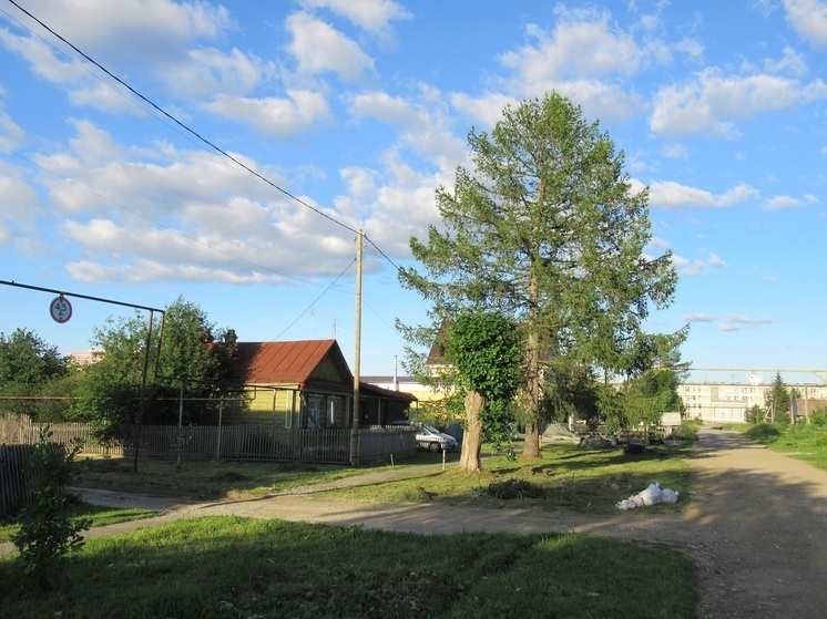 581 свердловская многодетная семья получила земельные участки или выплаты