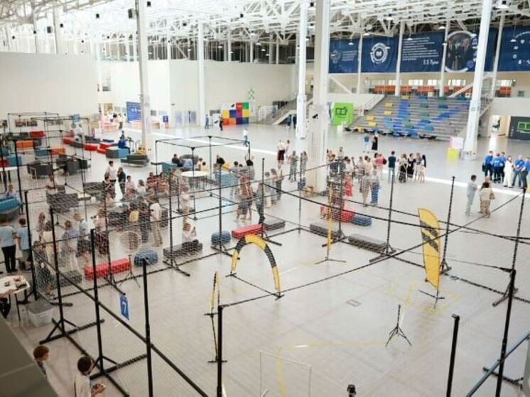 Дорогу молодым: в Калуге началась «Беспилотная эволюция»