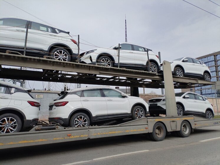 Петербуржцы массово пересаживаются на китайские автомобили с пробегом