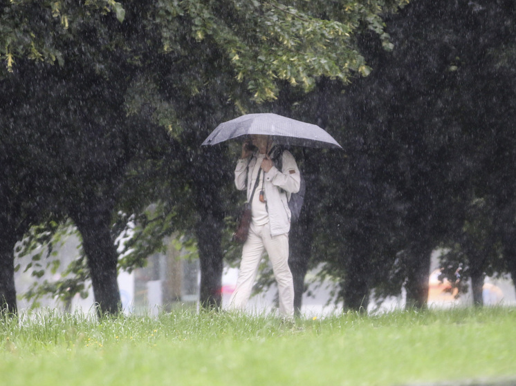 На Благовещенск надвигается циклон: введен режим повышенной готовности