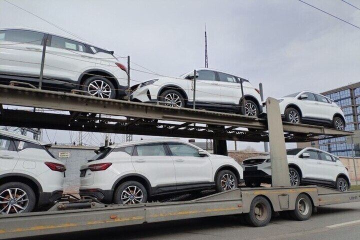 Автоэксперт Крохмаль: при внезапной блокировке руля автомобиля паниковать не нужно