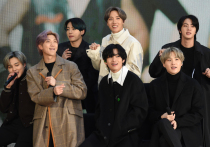 Южнокорейских поп-идолов BTS постоянно сравнивают с Майклом Джексоном, но не из-за форм носов, цвета кожи или разреза глаз, хотя слухи о том, что хирургические ножи поработали, как и с Джексоном когда-то, над моделированием и улучшением смазливых фейсиков любимцев фанатов и особенно фанаток кей-попа, ходят тоже давно
