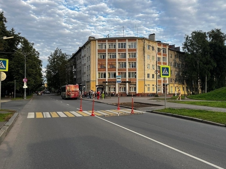 В Великом Новгороде неизвестный водитель сбил 13-летнюю велосипедистку