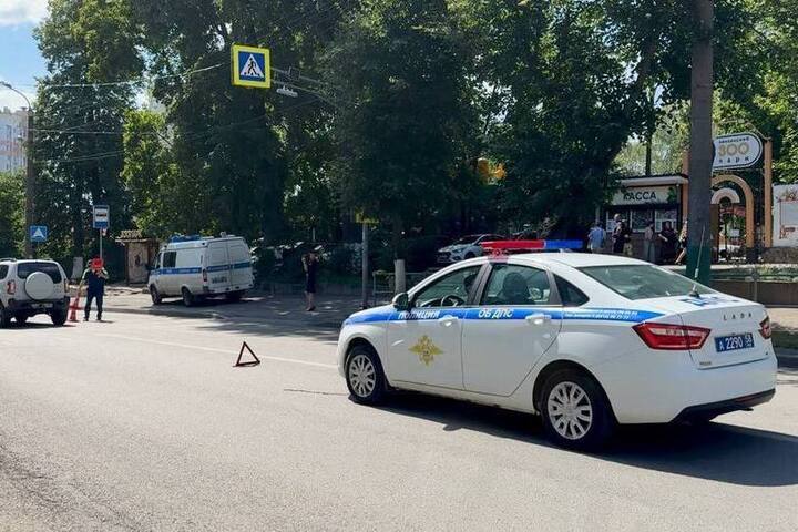 В Казани водитель иномарки сбил школьницу на пешеходном переходе