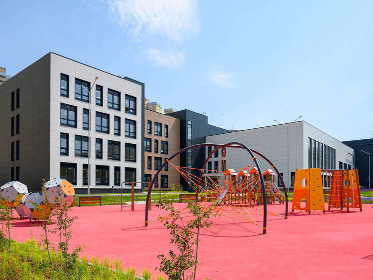 В Одинцово открыли новую школу, но мест хватит не всем