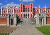 Содержание:


	История
	Главные объекты усадьбы 
	Как добраться
	Афиша на август 
	Для детей 
	Где поесть 




Адрес: Московская область, городской округ Мытищи, село Марфино, ул