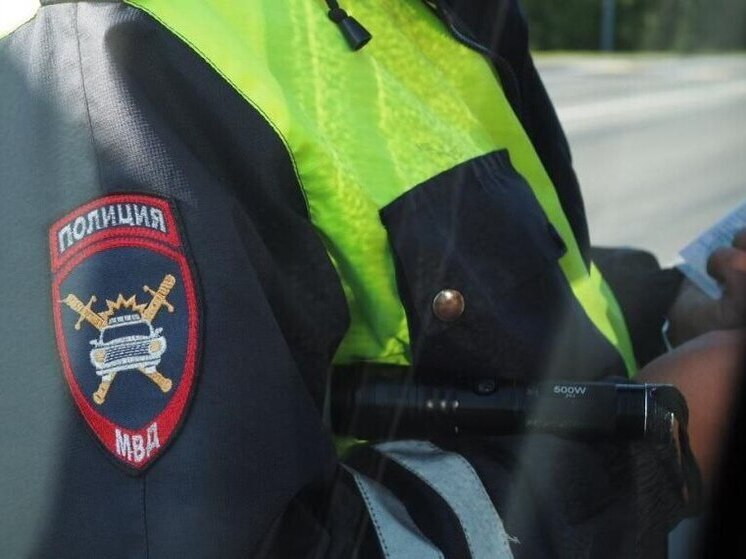 Сотрудники ГАИ призывают водителей Тюменской области к соблюдению ПДД