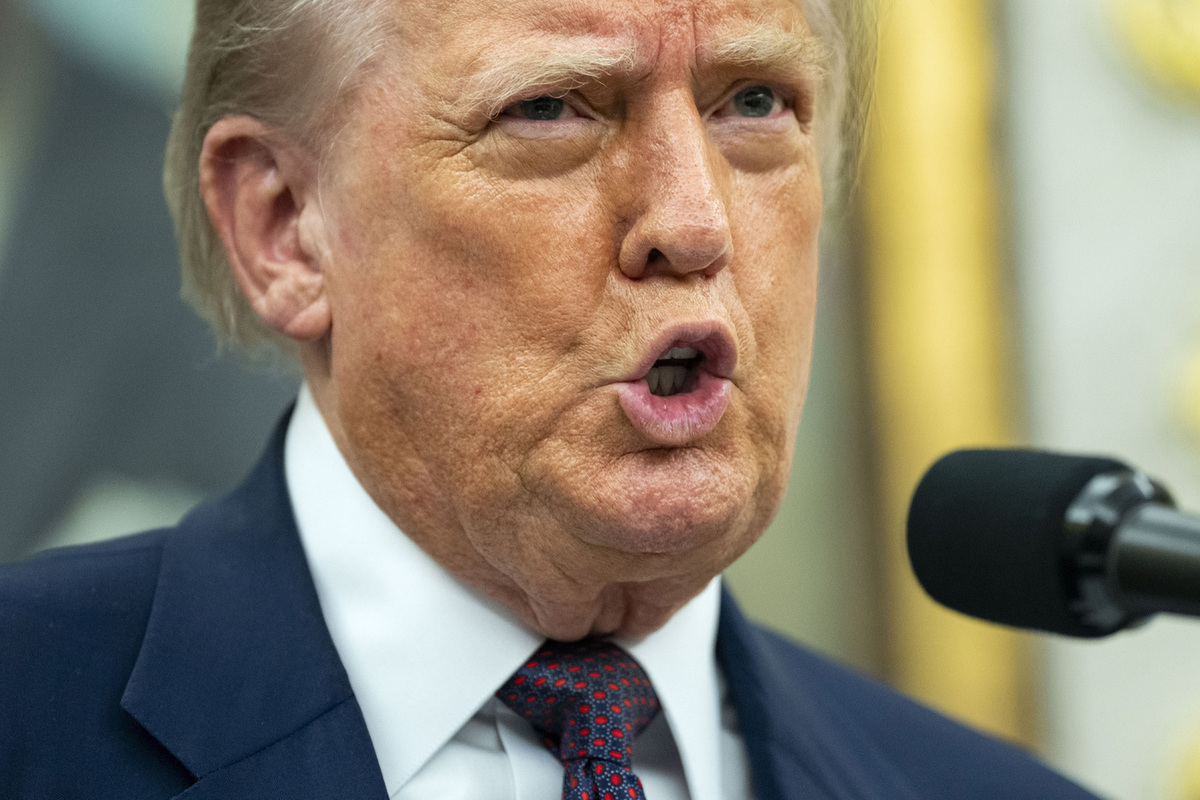 Разгадана стратегия Трампа: притворяется безумцем