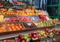 Август – щедрый и теплый месяц, который дарит нам самые спелые, сочные и насыщенные витаминами фрукты и ягоды. Это время максимальной пользы и неповторимого вкуса. Стоит воспользоваться и включить этот богатый ассортимент в свой рацион, чтобы поддержать здоровье, укрепить иммунитет и почувствовать прилив сил.