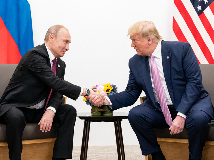 WSJ: Rozmowy telefoniczne Putina i Trumpa zawsze przebiegały w przyjaznej atmosferze